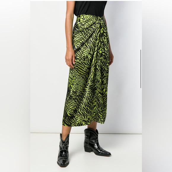 GIANNI tiger print wrap skirt - Picture 6 of 13